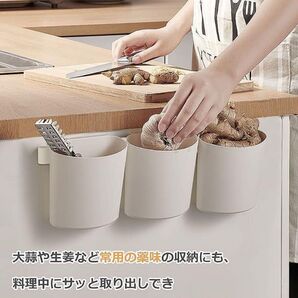 簡単取付 カトラリーケース 粘着式 小物入れ キッチン バスルーム 穴あけ不要 壁掛け