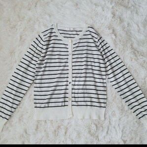 【美品】アリシア ページボーイ ビジュー ニット カーディガン ボーダー 薄手 白 黒