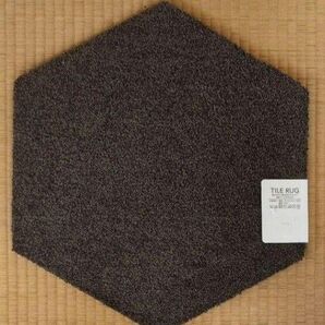 タイルカーペット ヘキサゴン 16枚セット 新品