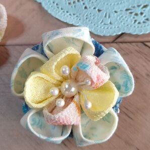 ハンドメイド/つまみ細工/一越ちりめん/花コサージュ★送料込み★