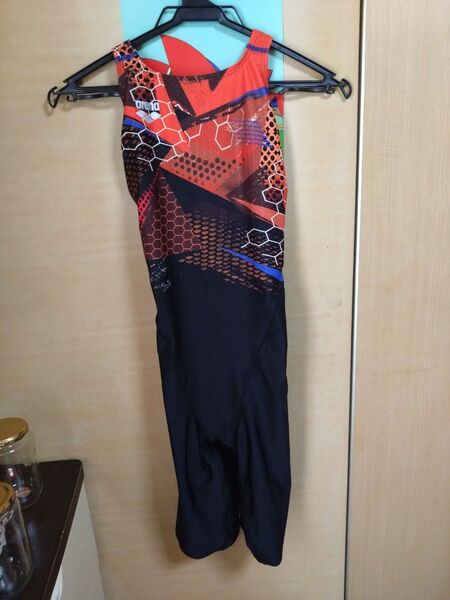 新品未使用アリーナ競泳水着 XLサイズ