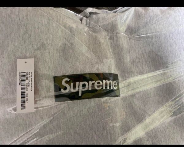 supremebox logo フーディL
