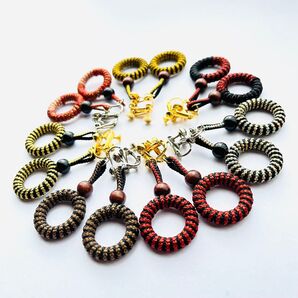 組紐のアクセサリー リングイヤリング・ピアス(留め具選択可能)ゴールド×黒