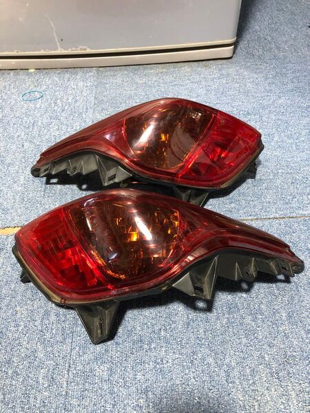 フォルツァ MF08 テールライト テールランプ 左右セット HONDA