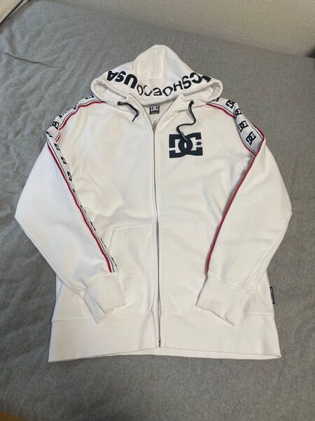 DC SHOES ディーシージューズ ジップパーカー 白 Mサイズ レディース メンズ ユニセックス