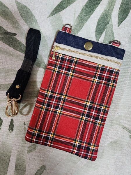 デニム◆タータンチェック◆スマホショルダー◆サコッシュ◆ハンドメイド◆