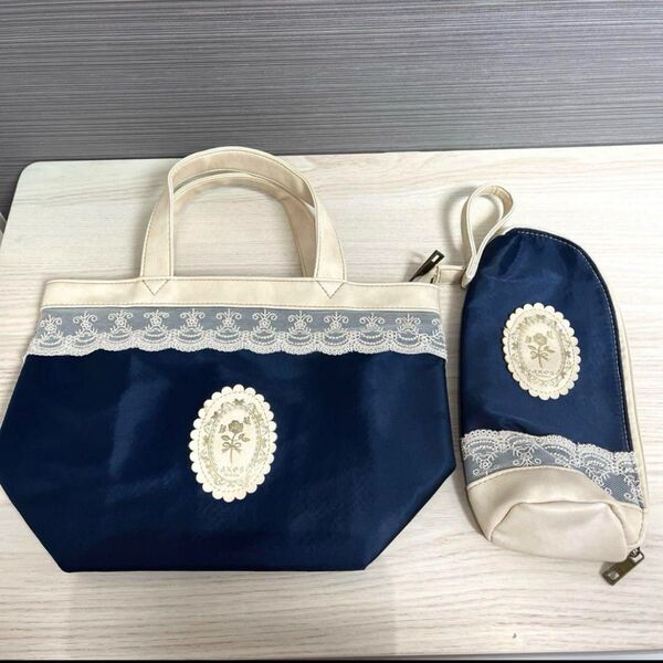 axes femme 保冷バッグ&ペットボトルケース