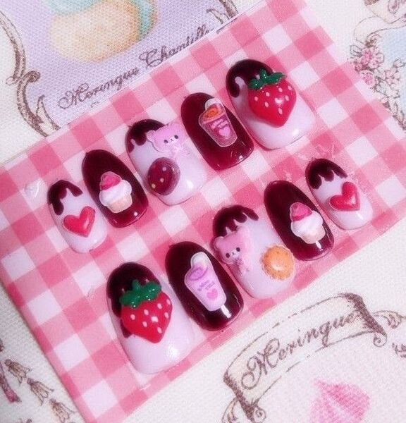 平成女児いちごチョコネイル 量産型 ロリータ