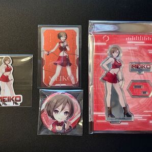 MEIKO アクリルスタンド グリッター缶バッジ