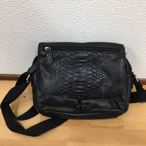 polifonia ポリフォニア ショルダーバッグ ブラック 26×16×8