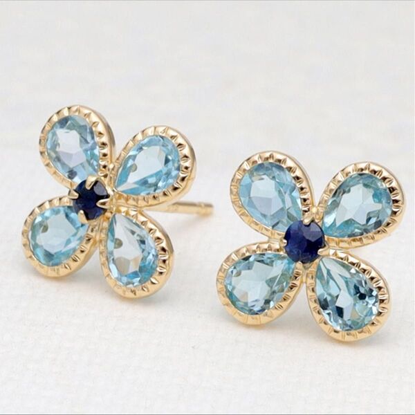 ブルーのお花ピアス ブルートパーズ・サファイヤ K18YG