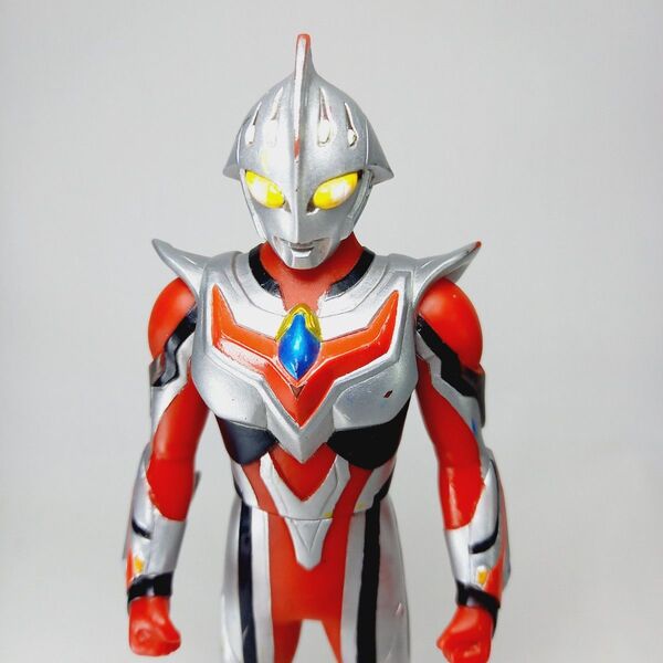 ウルトラマンネクサス ジュネッス 800シリーズ ソフビフィギュア
