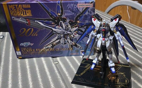 最安値 METAL ROBOT魂 <SIDE MS> ストライクフリーダムガンダム 20th Anniversary Ver.