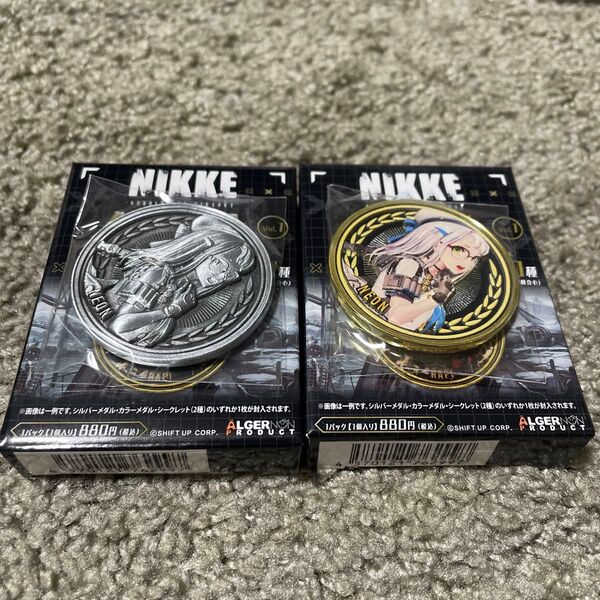 NIKKE メダルコレクション vol.1 ネオン カラー、シルバー 2点セット