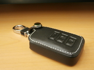  smart key case 4 black white 3 button Toyota / original leather Harrier 60 Land Cruiser 200 Crown 210 smart key key case 