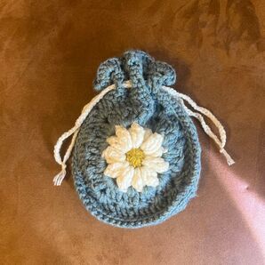 青色花模様の編み巾着袋 ハンドメイド 巾着袋 レトロ 手作り