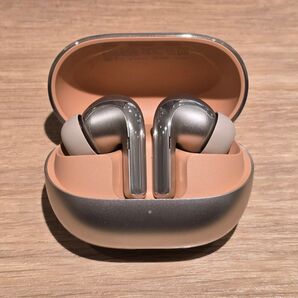 【美品】Xiaomi Buds 4 Pro TWS ANC搭載 ワイヤレスイヤホン フラッグシップ