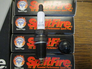 SplitFire SF522D　スプリットファイア　スパークプラグ　未使用品4本