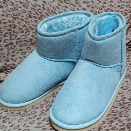 可愛いムートンブーツ 訳あり