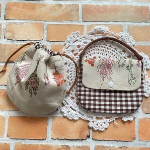 ハンドメイド 持ち手つきポーチ 巾着 セット