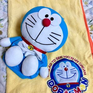 レア!ドラえもんぬいぐるみブランケット