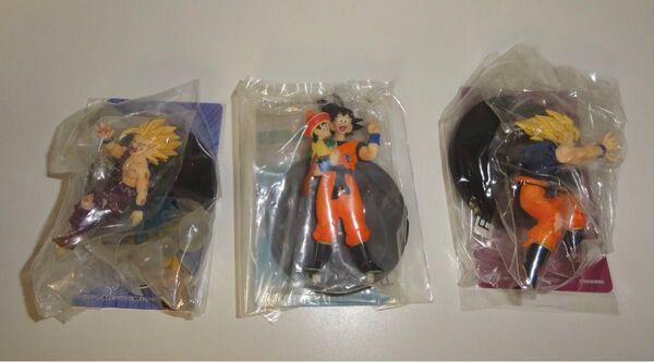 新品 ドラゴンボール 一番くじ ドラゴンワールド H賞 カードスタンドフィギュア〜REAL〜全3種セット