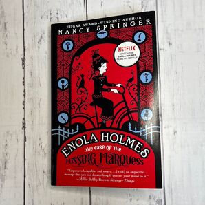 Enola Holmes: The Case of the Missing Marquess 洋書 ペーパーバック