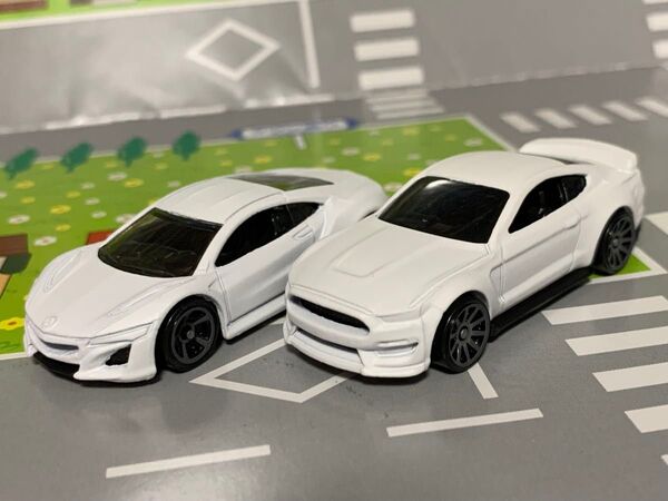 ホットウィール 非売品 ホワイトカー アキュラNSX+シェルビーGT350R