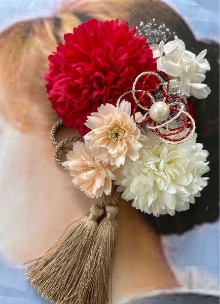 最終価格!かわいい 髪飾り 卒業式 成人式 結婚式 袴 振袖 ヘアアクセサリー 入学式 プリザーブド タッセル 前撮り 一点物