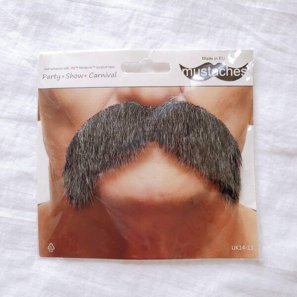 Mustaches 付け口ヒゲ 付け顔ヒゲ 大人用 コスプレ アクセサリー