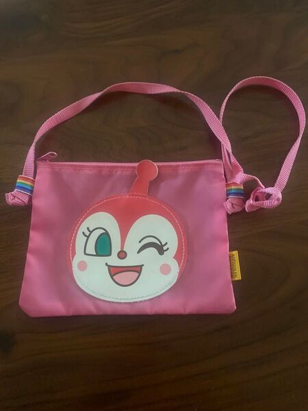 アンパンマン ドキンちゃん ピンク キャラクター ポシェット