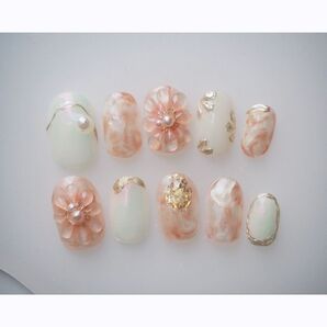 ぷっくりお花春ネイル