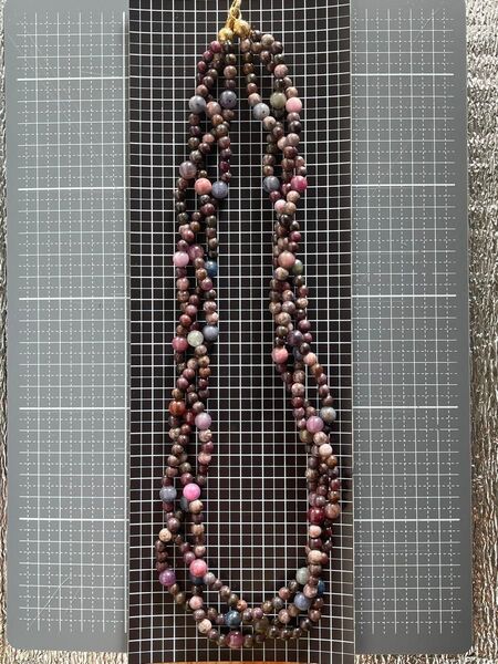 ハンドメイド マルチカラーサファイア スタールビーの三つ編み、ネックレス、金具合金