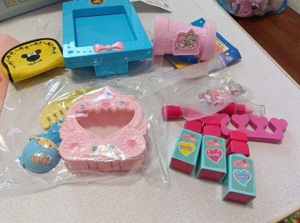 女の子おもちゃセットサンリオ、お化粧
