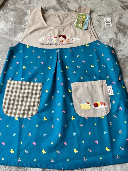 新品未使用タグ付き☆エプロン サンリオキャラクターズ ハイジコラボ M-L ①