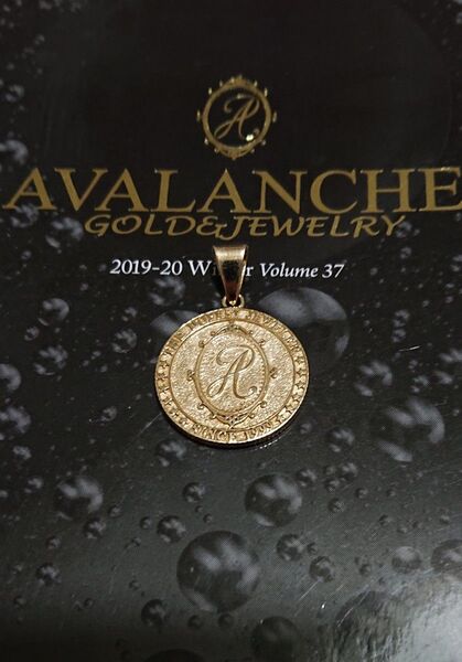 アヴァランチ 10K イエローゴールド ロゴ ペンダント アバランチ K10 YG 10金 ペンダントトップ