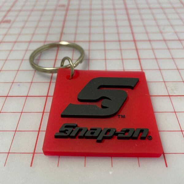 Snap-on ☆スナップオン ラバー製キーホルダーRED