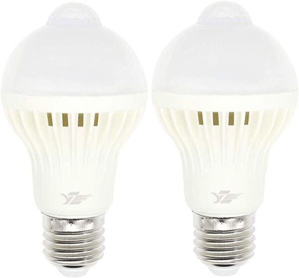 LED電球 直下重視タイプ E26 7W 自動点灯 人感センサー 電球色 2個