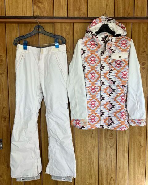 上下セット値段交渉可能!スノーボードウェア上下セットBILLABONG