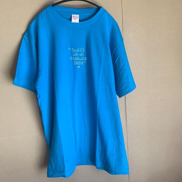 Tシャツ ブルー