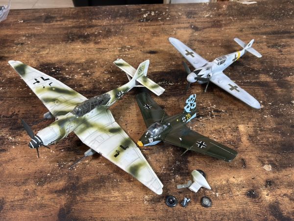 Yahoo!オークション -「メッサーシュミットbf109 完成品 Yahoo!オークション -「メッサーシュミットbf109 完成品