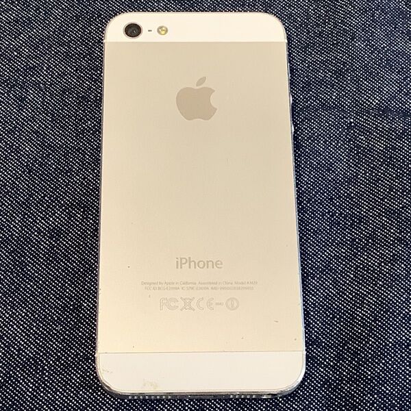 【ジャンク】iPhone5 ホワイト ロック