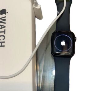 Apple Watch 2023年5月電気屋新品購入したが、使うこと少ない、未使用に近い。