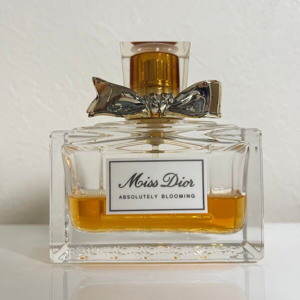 ミス ディオール アブソリュートリー ブルーミング 50ml