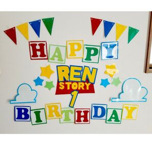 トイストーリー誕生日 ハーフバースデー トイストーリー壁面