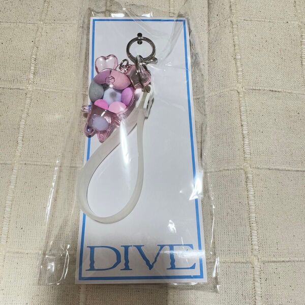 TWICE DIVE モモ キーホルダー