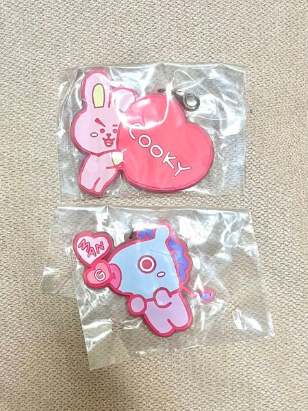 BT21 ラバーチャーム/COOKY/MANG/BTS/ジョングク/J-HOPE/2個セット/キーホルダー/未使用品