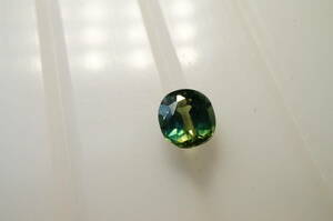 [ high class . ornament goods for loose ] transparency eminent finest quality. green sapphire cut loose 0.61ct