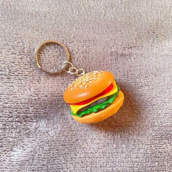 【新品】ハンバーガー型 キーホルダー ストラップ カバン かわいい アクセサリー 小物 ギフト キーチャーム