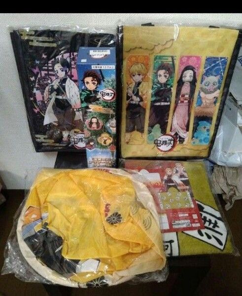 【未使用】鬼滅の刃 グッズ 5点